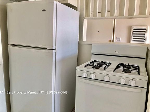 3rd image of 1422 Pearl St APT C