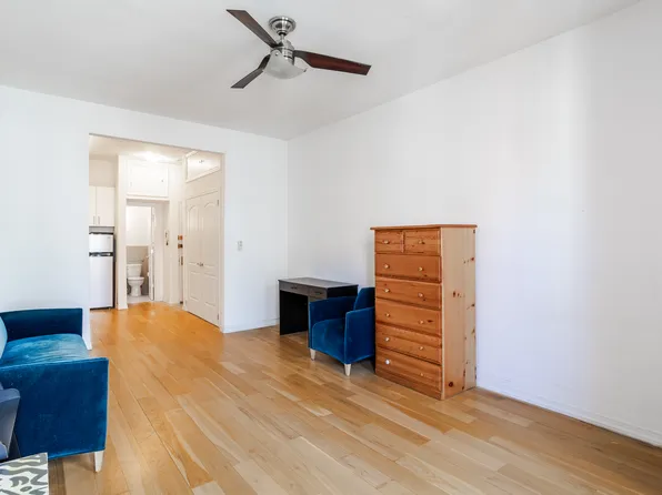 415 East 82nd Street image 2 of 6