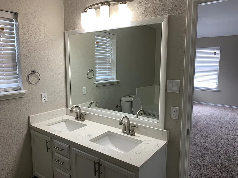 5716 Watercress Dr — Photo 19