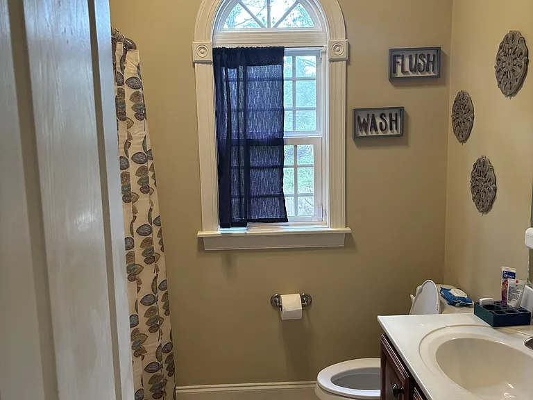 1 Aronimink Ln — Photo 3
