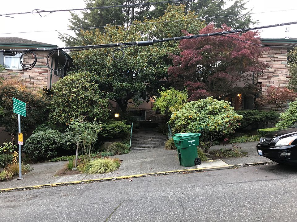 1st image of 711 3rd Ave W