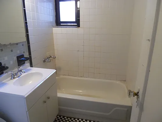 Rented by First Executive Realty Inc | media 3