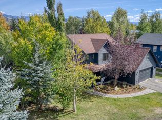 1420 N 2nd St, Wilson, WY 83014
