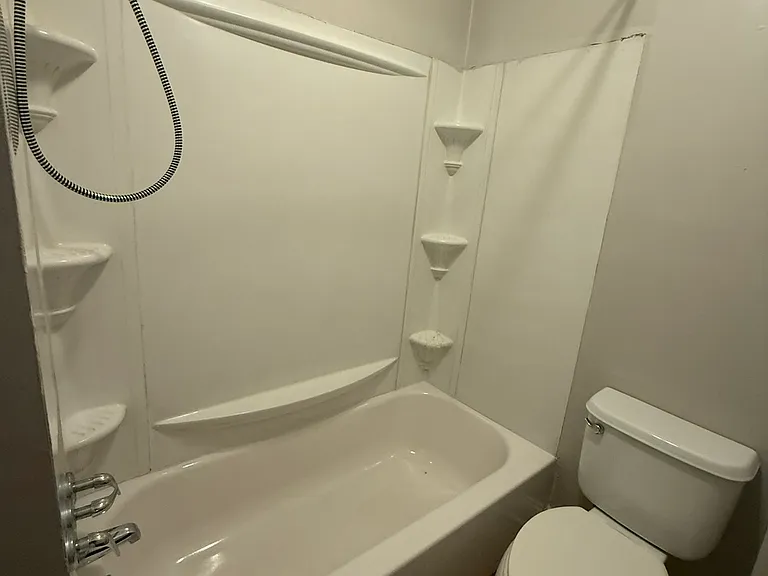 932 N Randolph St #1 — Photo 9