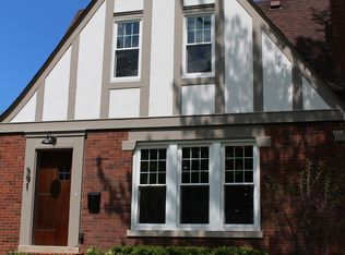 591 Broadview Ave, Highland Park, IL 60035