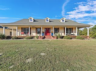 2450 Silk Tree Rd, Gilmer, TX 75645