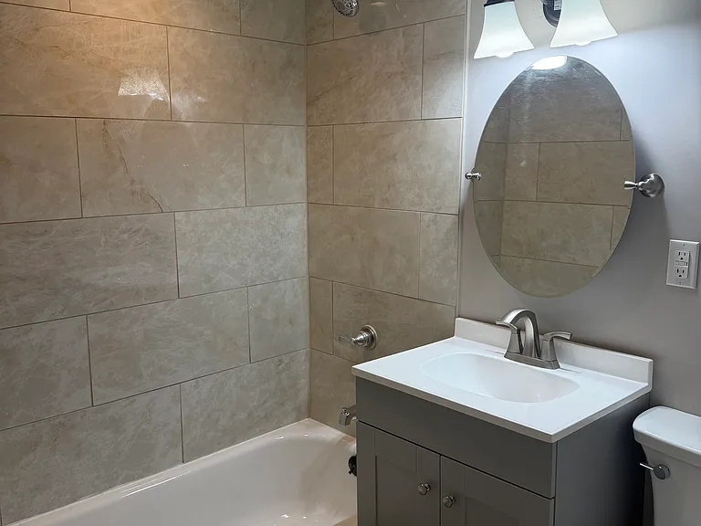 925 Excelsior Ave — Photo 13