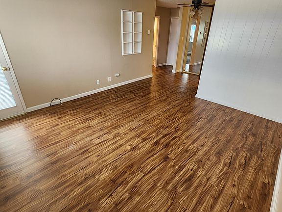 3rd image of 1614 Oxford St #9