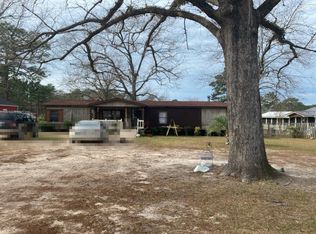 51 Ember Rd, Jesup, GA 31545