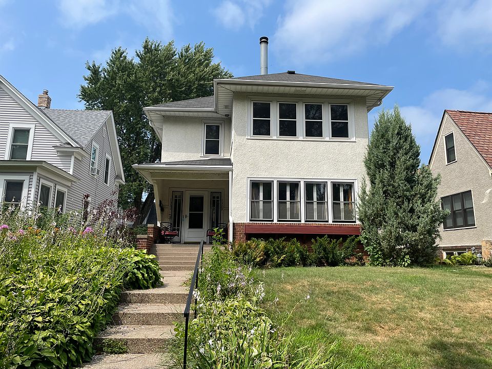 1st image of 1329 1329/1331 Lincoln Ave #1329