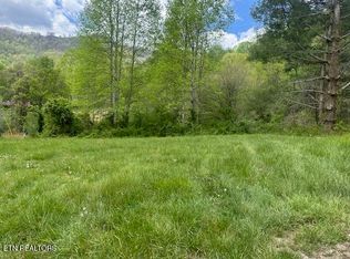 School House Rd, Lejunior, KY 40849