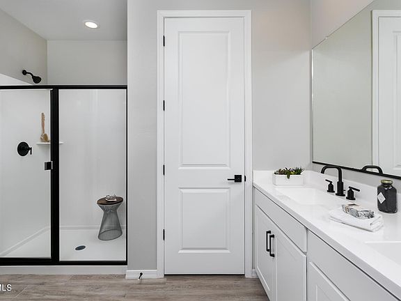 4th image of 35796 W SANTA CLARA Avenue