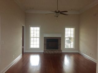 106 Berkley Cir, Warner Robins, GA 31093