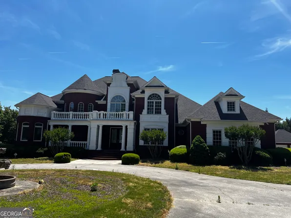 2835 Wallace Rd, Buford, GA 30519