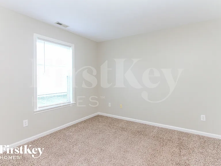 5602 Wild Horse Dr — Photo 16