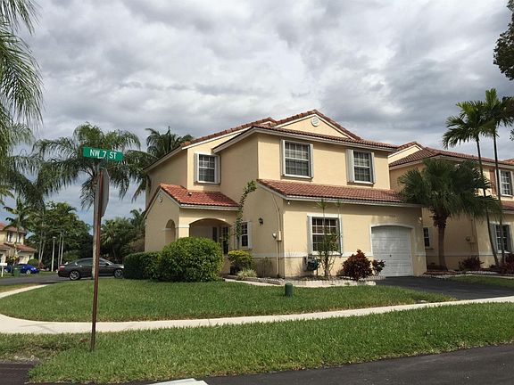 3rd image of 17325 NW 7th St