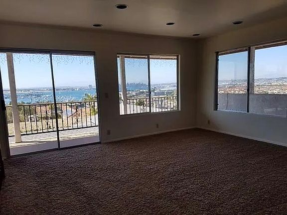 2nd image of 3420 Dickens St #1