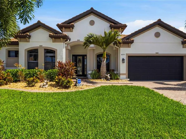 8051 36th Street Cir E, Sarasota, FL 34243