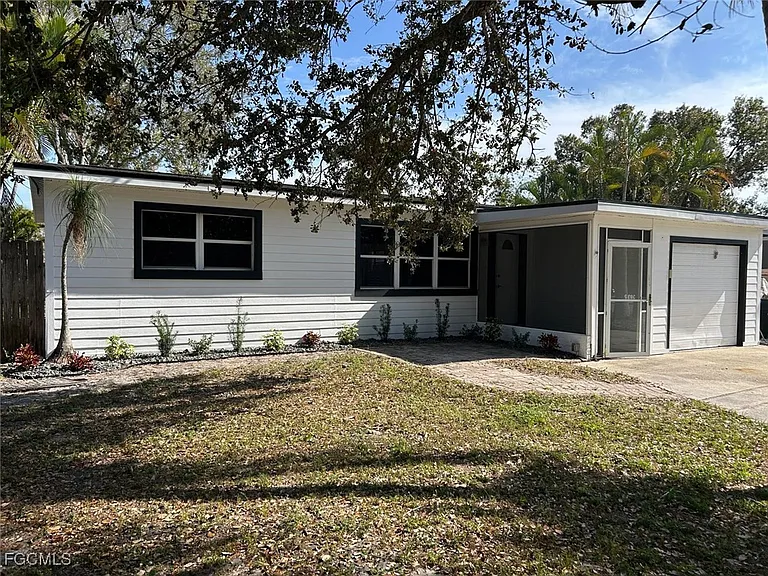 3835 Arlington St — Photo 34