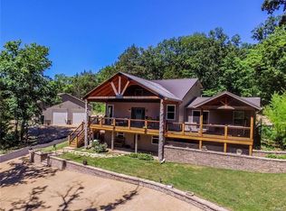 147 Coventry Valley Rd, Villa Ridge, MO 63089
