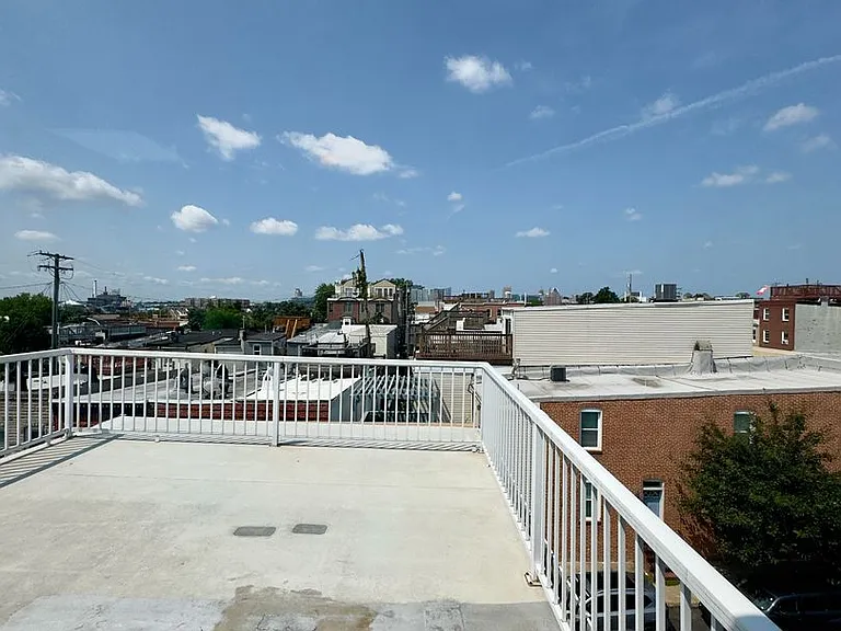 701 S Rose St — Photo 29