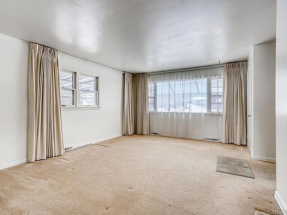 5th image of 4853 W Gill Pl