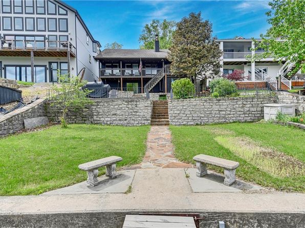 35 N St, Lees Summit, MO 64086