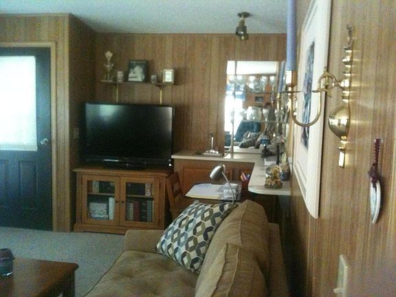 5th image of 1342 Barefoot Cir