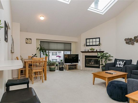 5th image of 8 Linda Ct