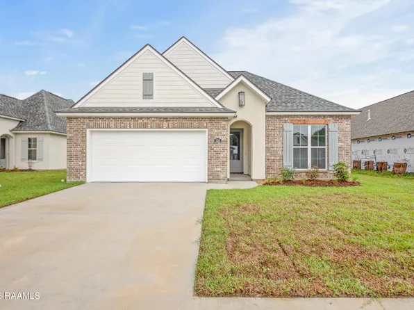120 Crooked Pine Ln, Scott, LA 70583