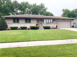 1106 SE Innsbruck Dr, Ankeny, IA 50021