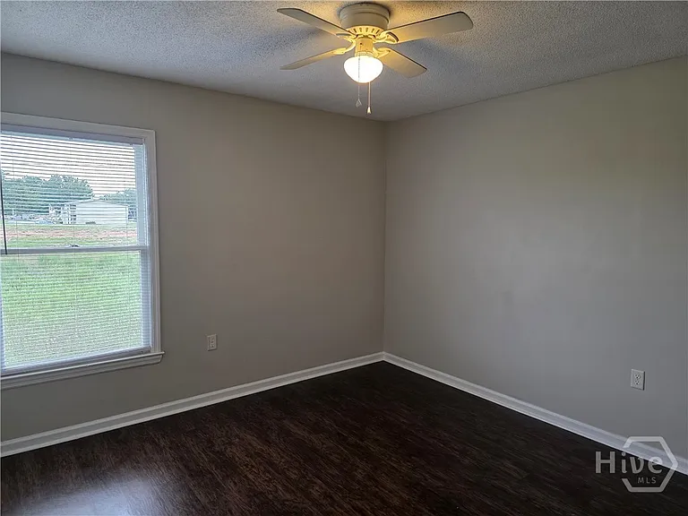 230 Lanier Dr #290 — Photo 9