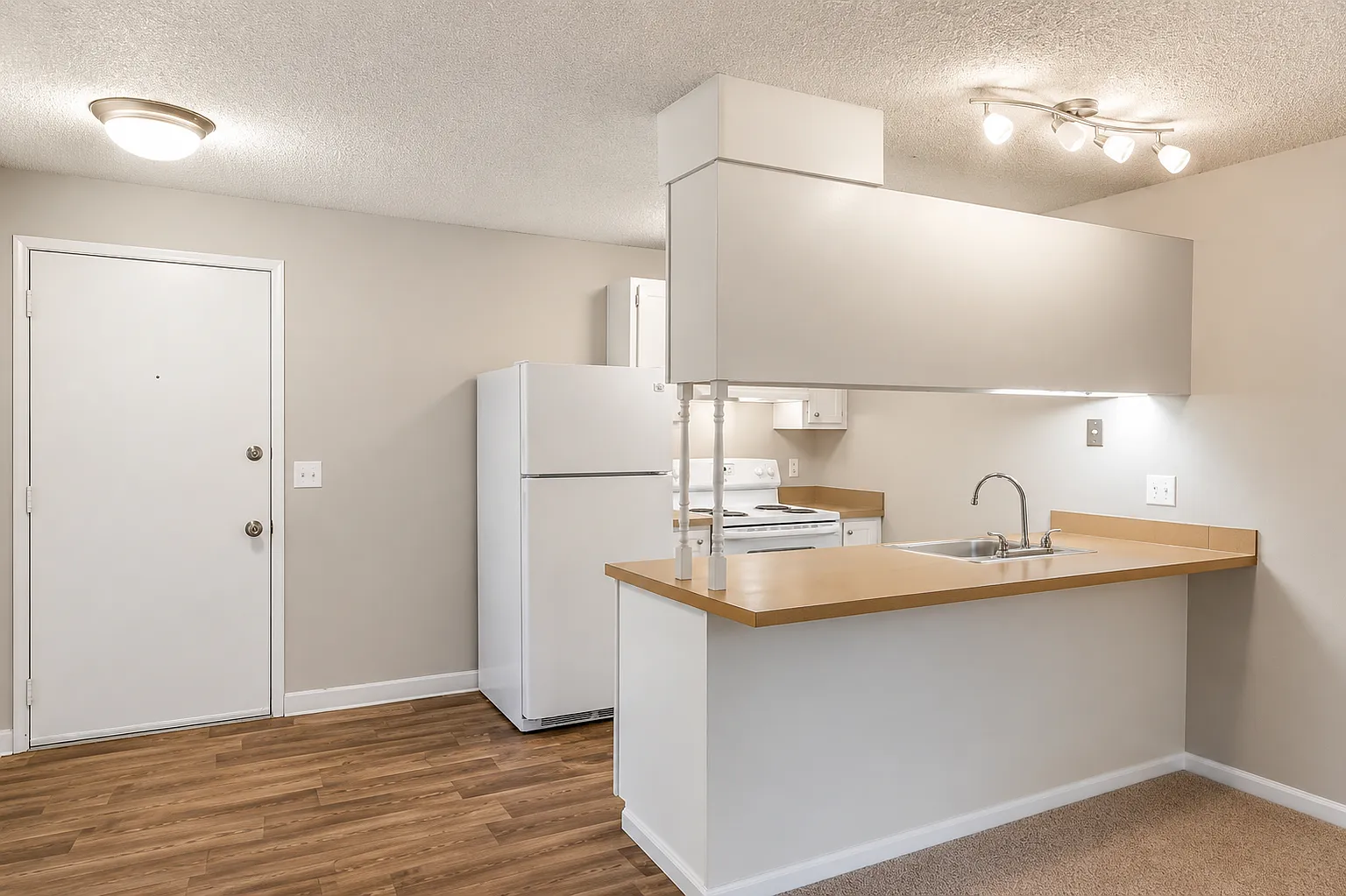 1 bed, 516 sqft, $1,025 — Photo 2