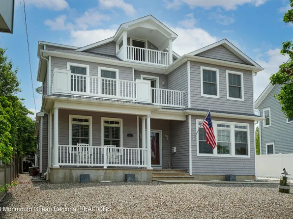 91 Stockton Lake Boulevard, Manasquan, NJ 08736