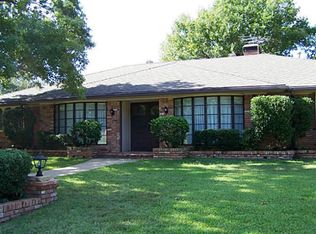 1816 Hillvalley Dr, Arlington, TX 76013