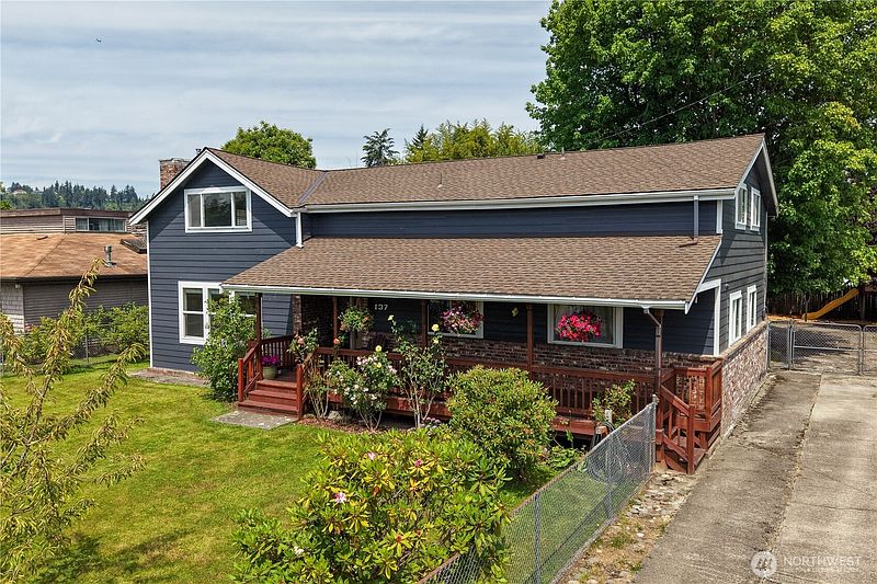 2nd image of 137 Wayne Avenue