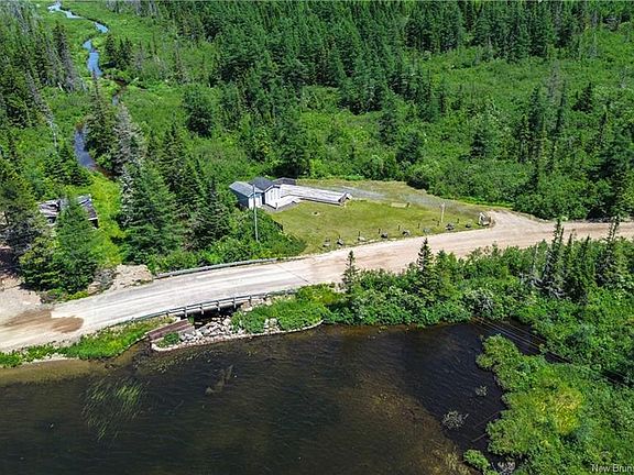 3rd image of 241 Mechanic Lake Rd