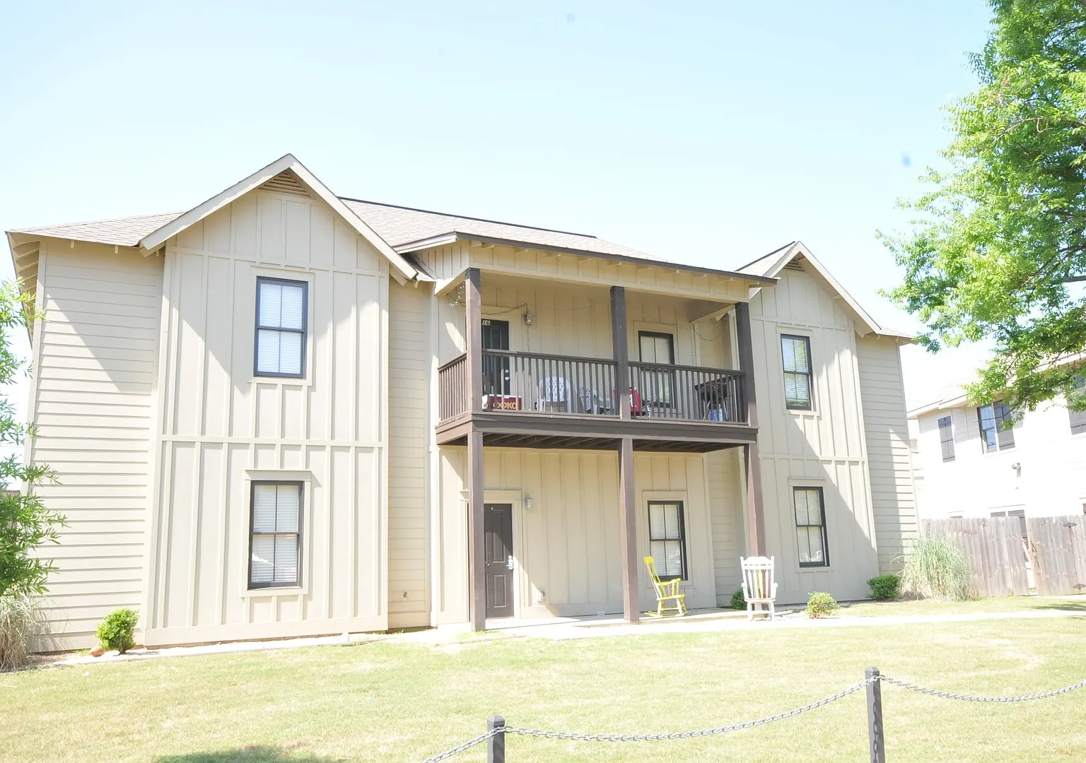 503 Wesley Place — Photo 3