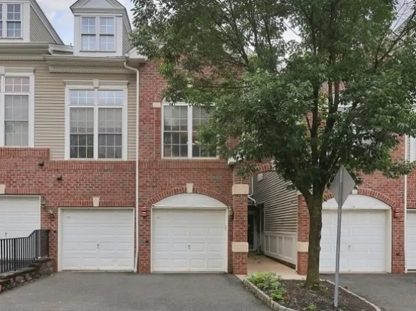 107 Donato Cir, Scotch Plains, NJ 07076