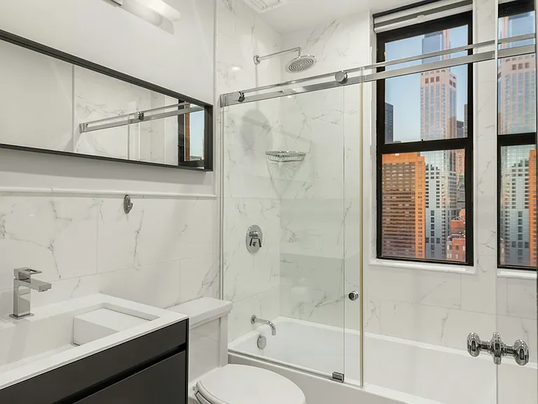 377 Rector Pl #PHB — Photo 28