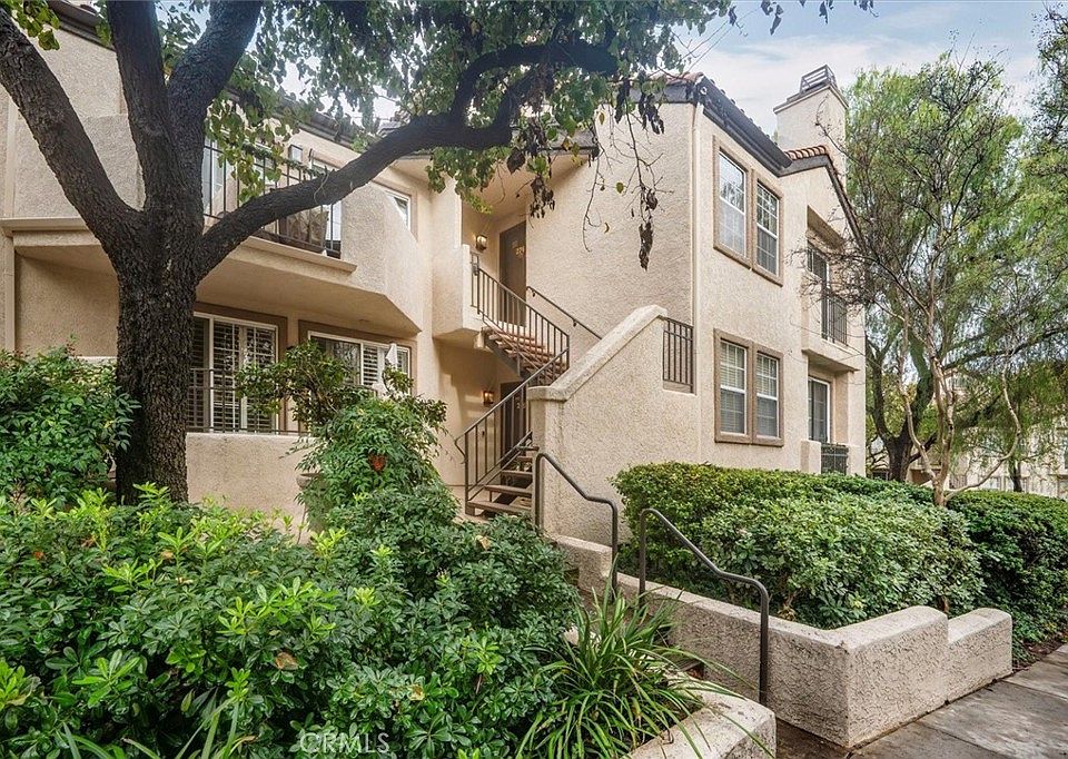 1st image of 24143 Del Monte Dr Unit 276