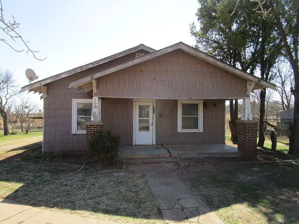 1st image of 106 E Magnolia Ave