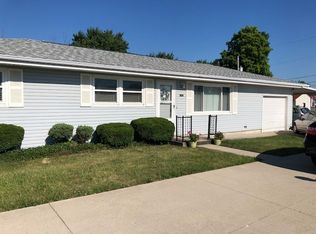 7825 Lima Rd, Fort Wayne, IN 46818