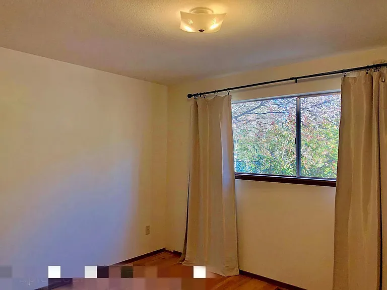 1749 NE 94th St — Photo 11