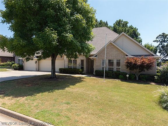 2nd image of 712 Ledanna Dr