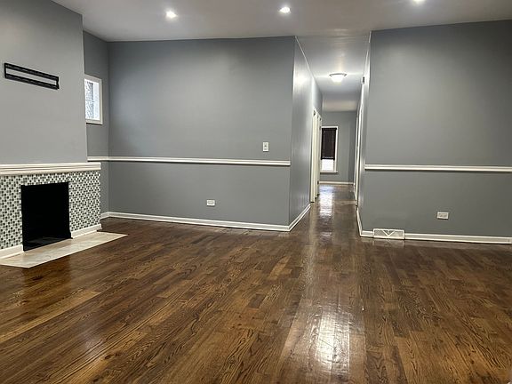 4th image of 7640 S Luella Ave