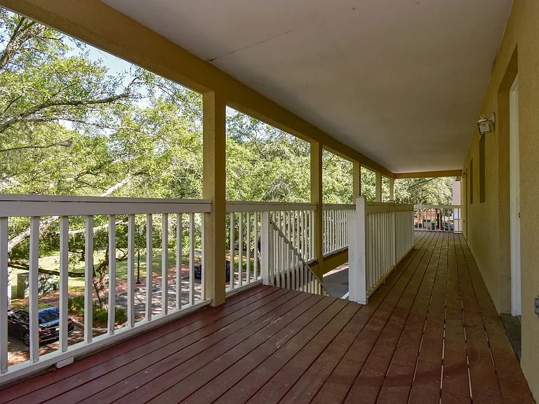 5210 SW 91st Ter #C — Photo 14