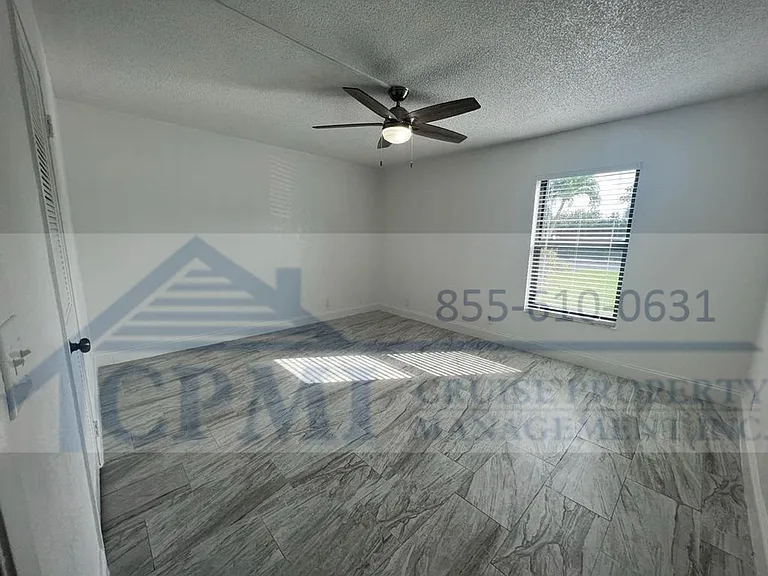 Colonial Village - 7550 Stirling Rd — Photo 31