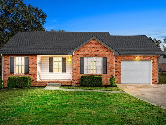 2nd image of 1823 Cottingham Ct