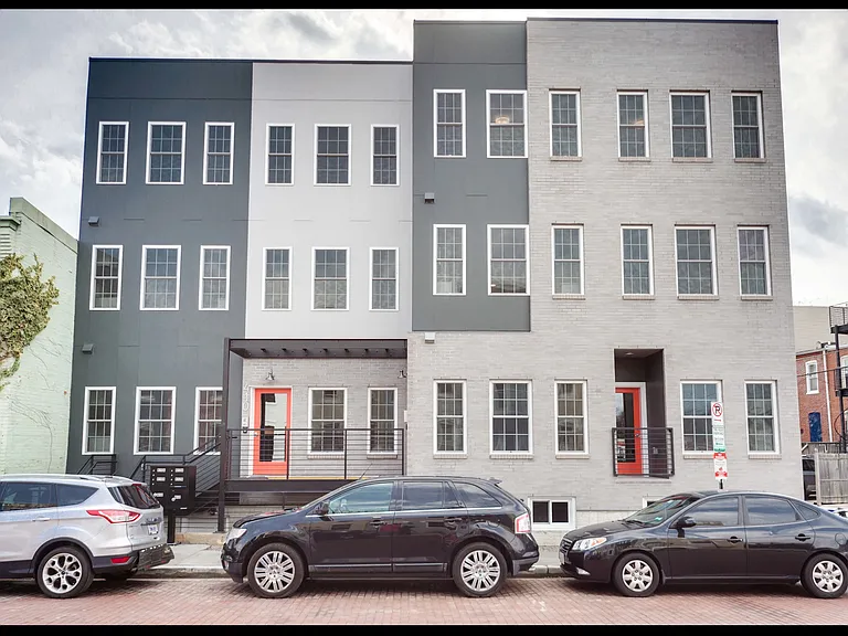 Richardson Co-Living — Photo 19